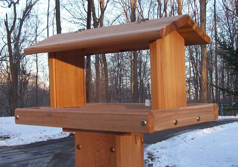 Stovall Wood Standard Post Mount Feeder