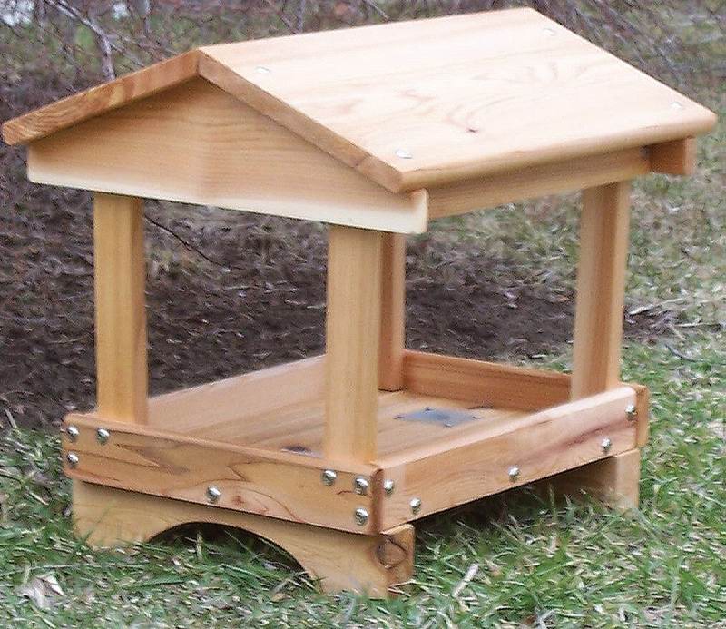 Stovall Wood Pavilion Feeder