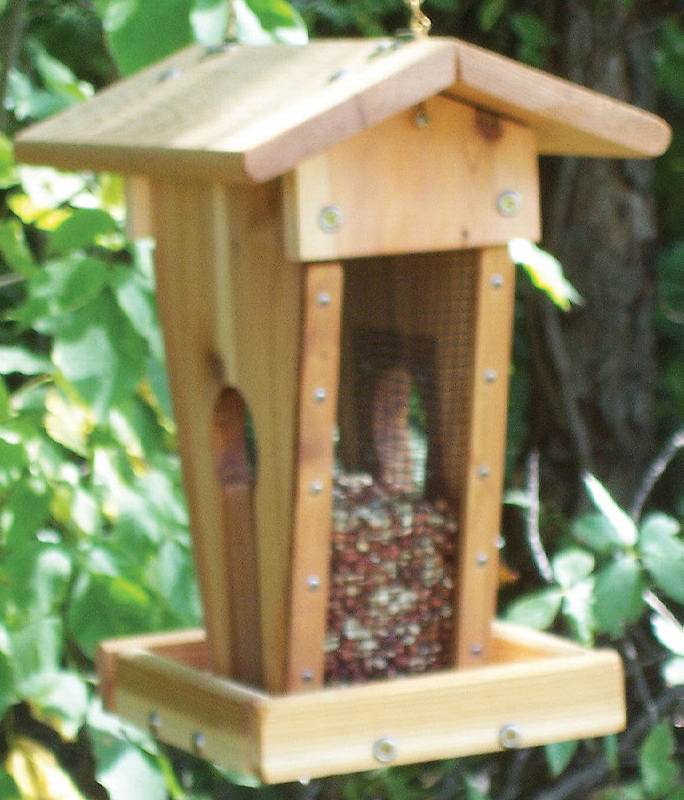 Stovall Wood Peanut Sunflower Feeder With 1/4