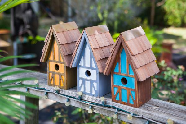 Twee Tudor Birdhouse